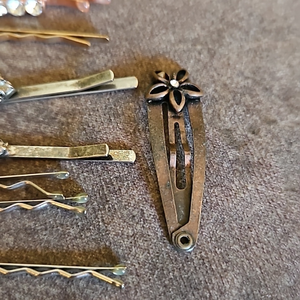 Vintage Assorted Rhinestone Floral Bobby Pin Hair Slides - Picture 6 of 6
